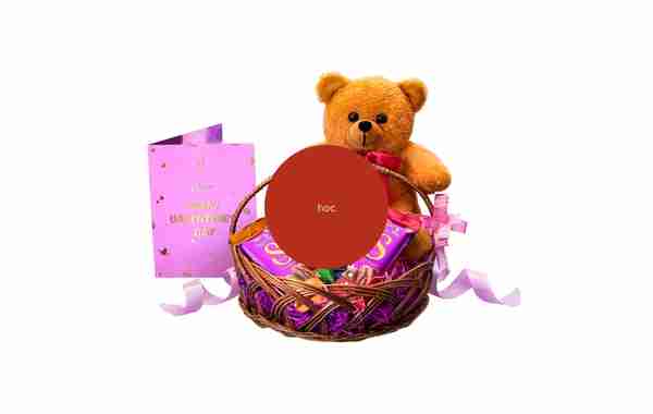 Cadbury Dairy Milk Silk Special Valentines Gift Basket with Teddy Bear, 200 g