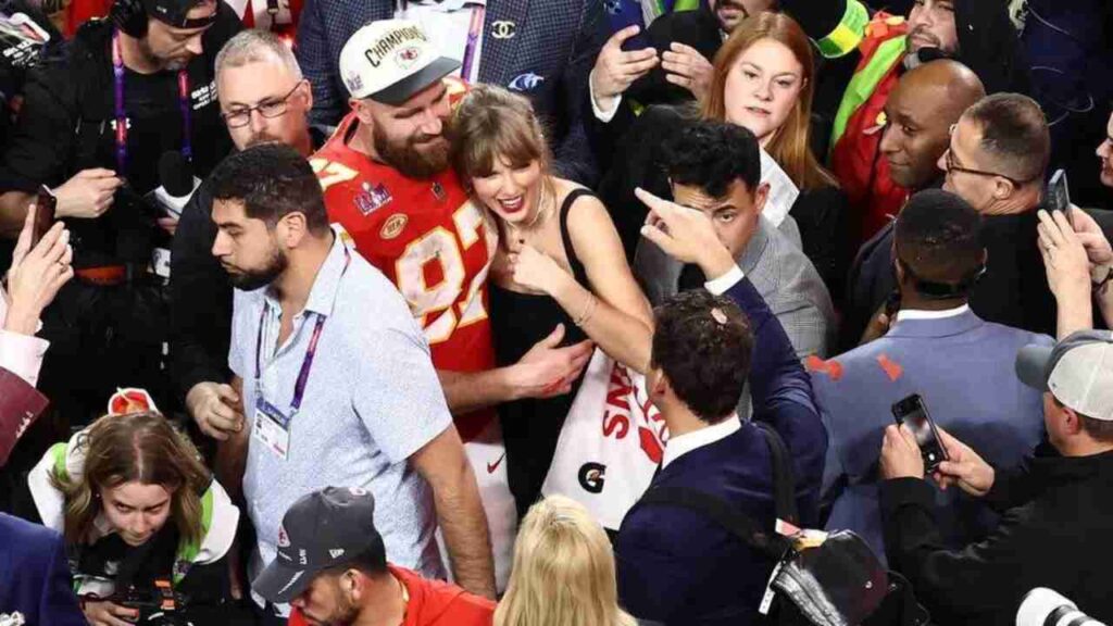 Super Bowl Spectacle 2024 : Taylor Swift celebrates boyfriend Travis Kelce's NFL win