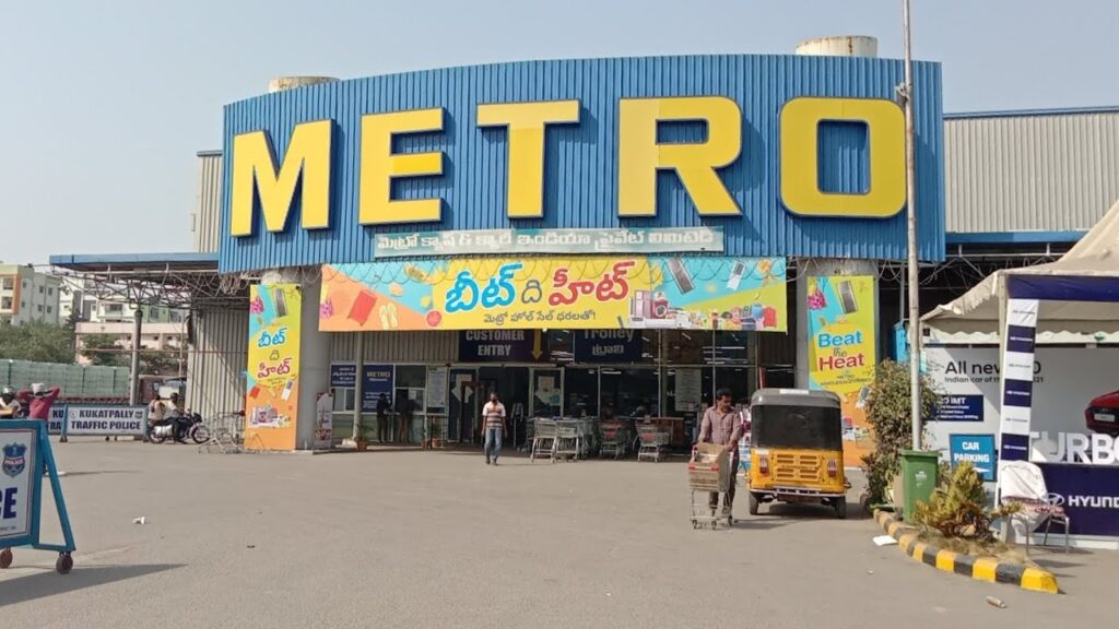 Discover the surprising treasures of Metro Super Market Kukatpally, Hyderabad! From fresh groceries to unbeatable deals on electronics, it’s your one-stop shop. Don’t miss out!