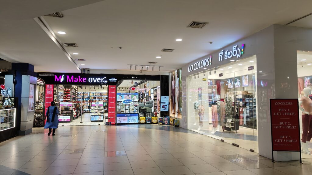 Discover the thrill, food, games, and surprises inside Prasad's IMAX Mall Hyderabad. From a scary house to Turkish ice cream, here's everything you must experience!