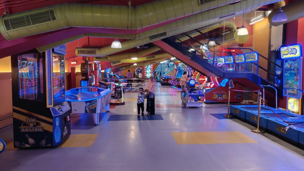 Discover the thrill, food, games, and surprises inside Prasad's IMAX Mall Hyderabad. From a scary house to Turkish ice cream, here's everything you must experience!