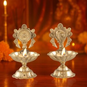 Discover the top 5 religious items on Amazon that are perfect for Diwali puja and gifting. From Lakshmi & Ganesha idols to pooja-thali sets and decorative diyas – these evergreen essentials bring positivity and blessings to your home.