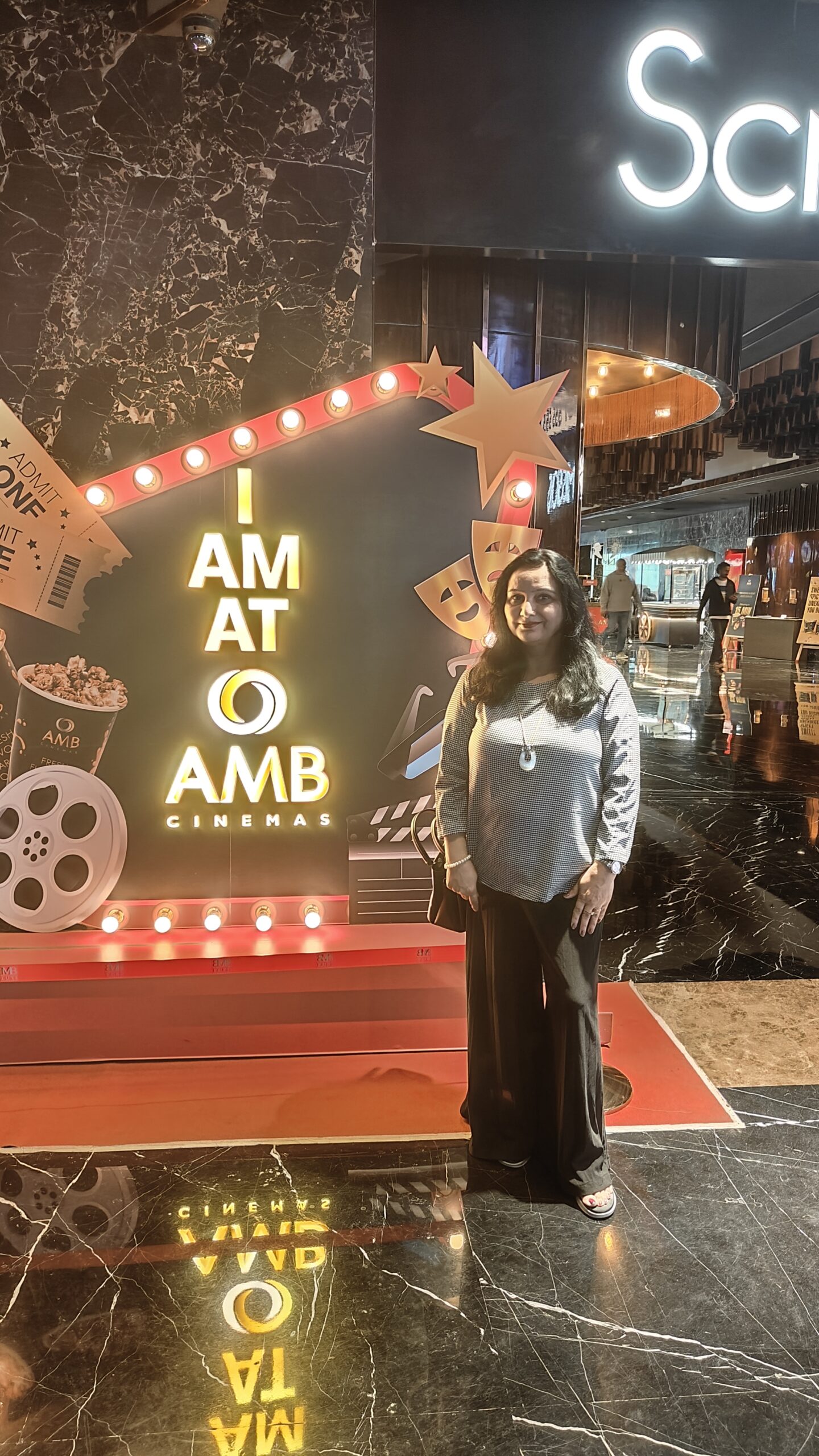 Experience AMB Cinemas Hyderabad with our full tour! Mahesh Babu’s luxury theatre, De De Pyaar De 2 movie review, and Sarath City Mall dum biryani experience.