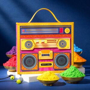 Celebrate Holi with Phool’s 6 Pack Boombox Party Gulal (450g). Herbal, organic & skin-safe colours in Pink, Blue, Green, Yellow, Orange & Purple. Silky-soft texture with safety certificate – perfect for kids & family Holi fun!